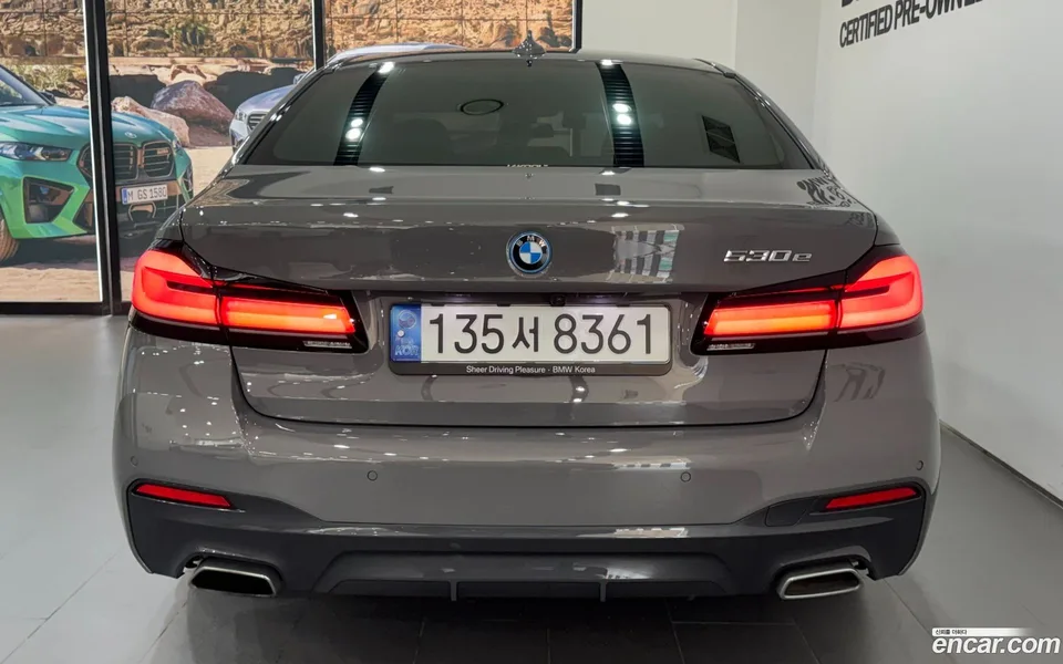 BMW 5 Series 530e M 2022 — миниатюра 4
