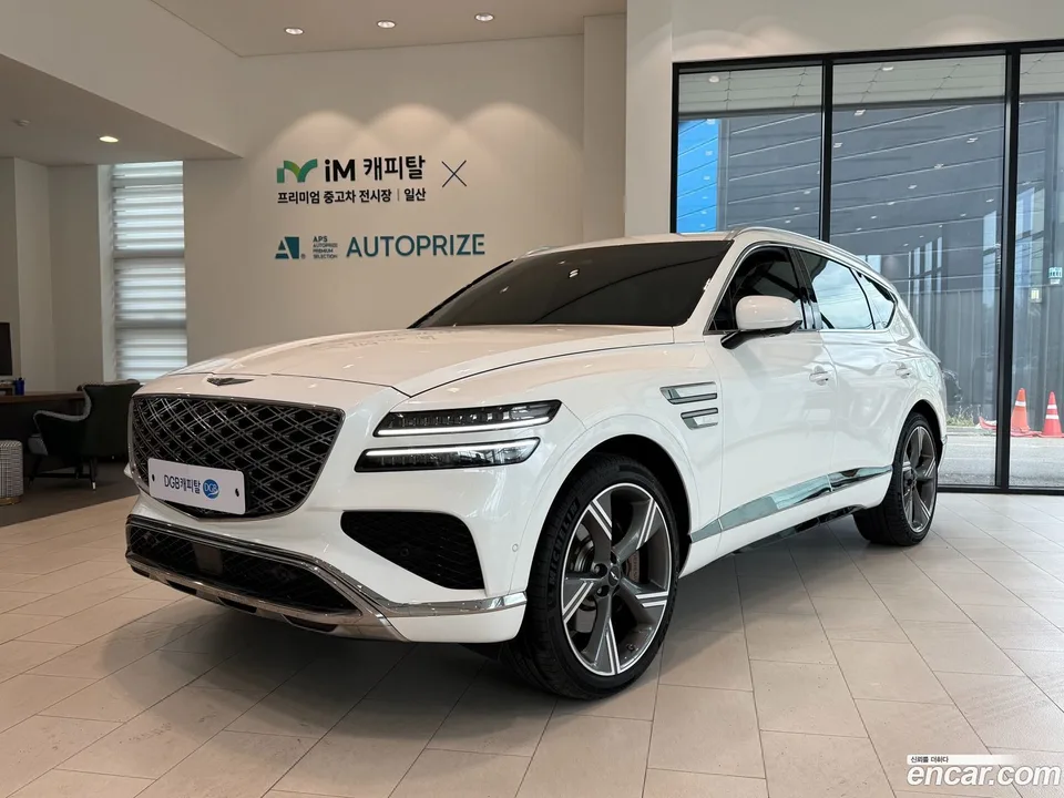 Genesis GV80 3.5T AWD 2023 — photo 1, buy with delivery to Moscow
