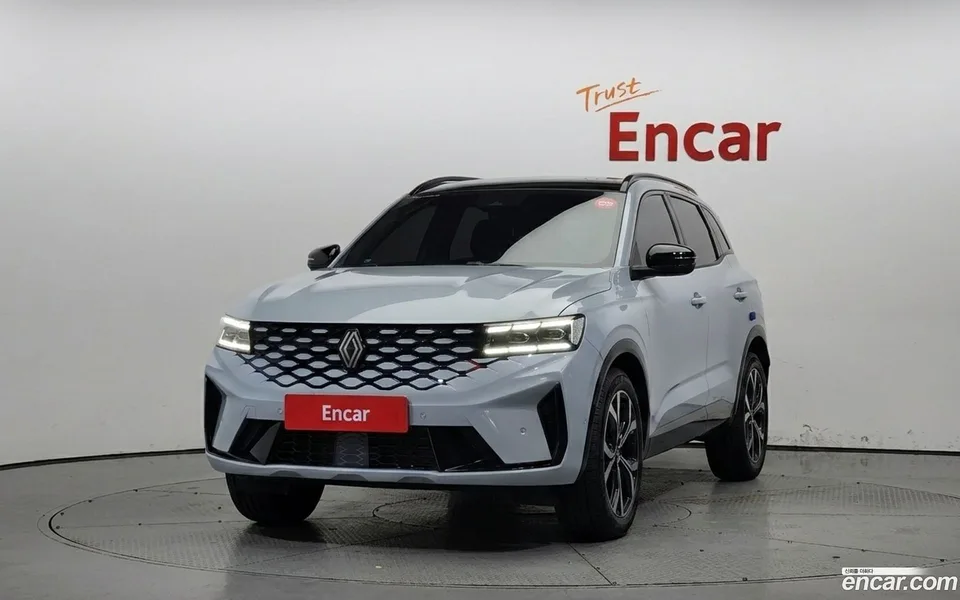 Renault Samsung Grand Koleos 1.5 E-TECH 2WD 2024 — миниатюра 3