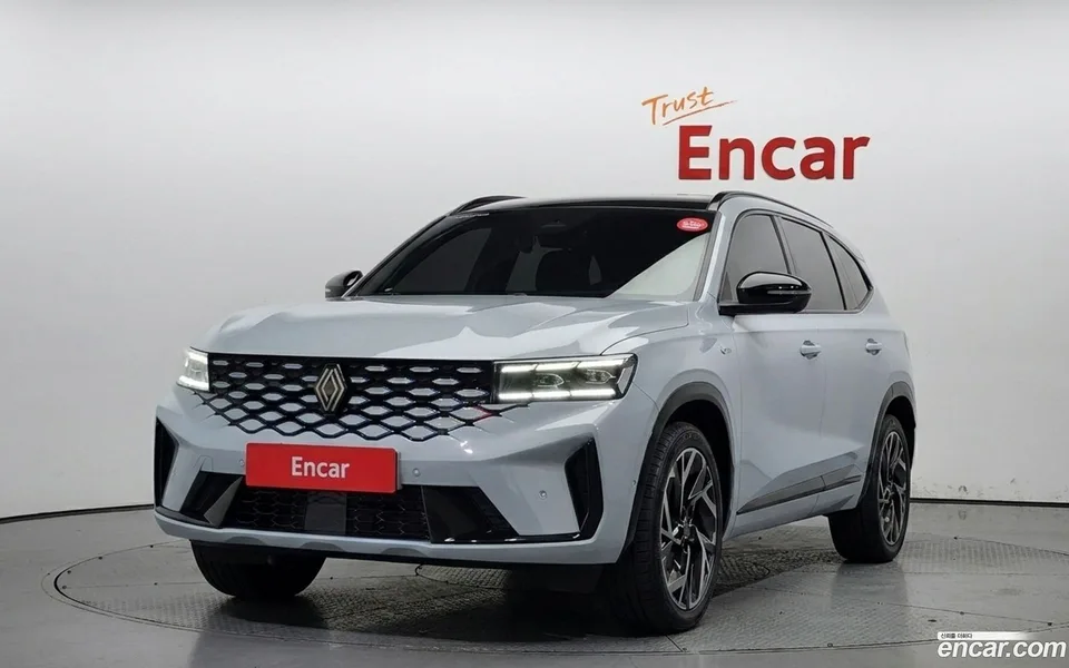Renault Samsung Grand Koleos 1.5 E-TECH 2WD 2024 — фото 1, купить с доставкой в Москву