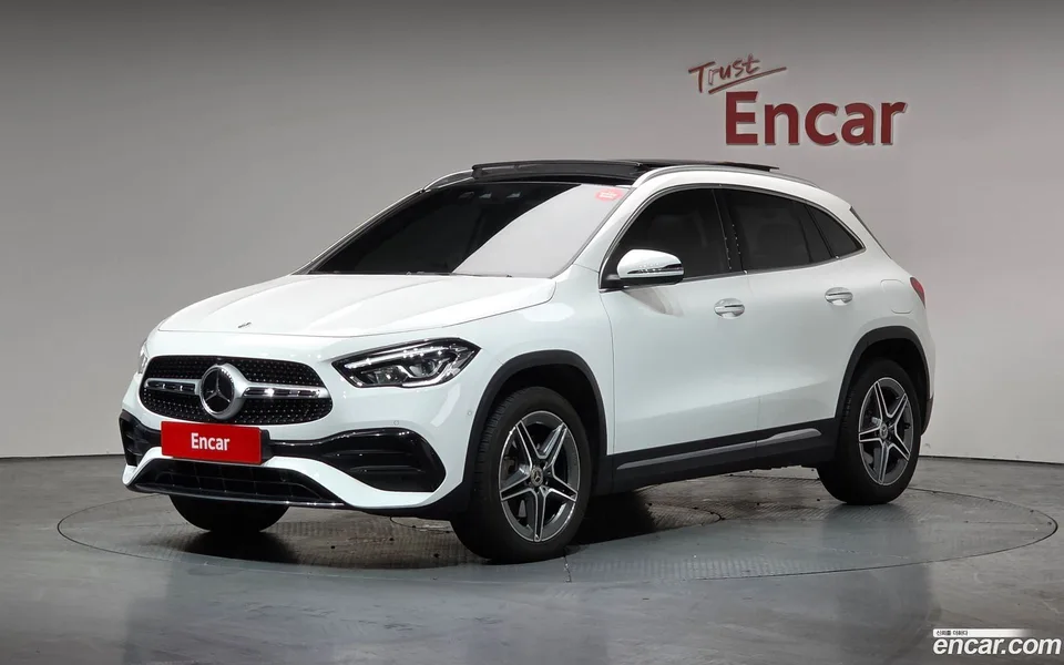 Mercedes-Benz GLA-Class GLA250 4MATIC 2022 — фото 1, купить с доставкой в Москву