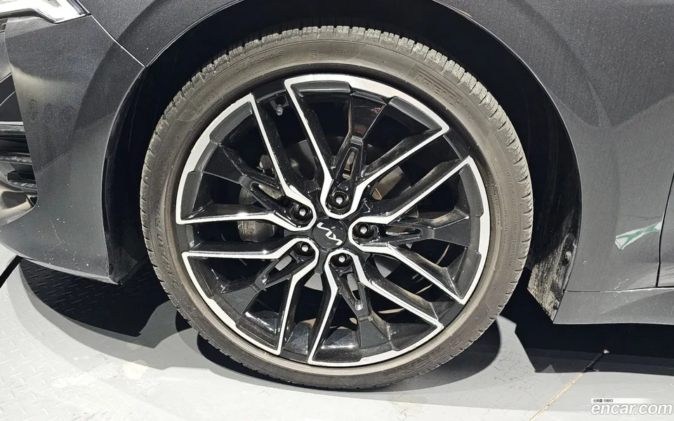 Kia K5 1.6 2023 — миниатюра 5