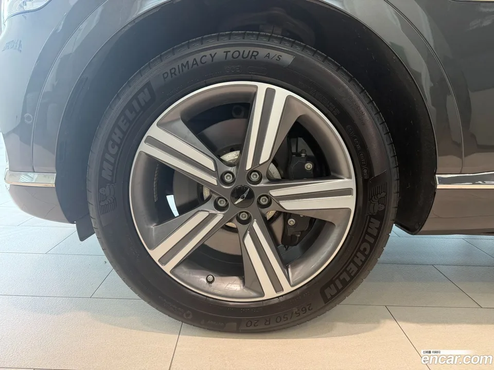 Genesis GV80 Coupe 2.5T AWD 2024 — миниатюра 2