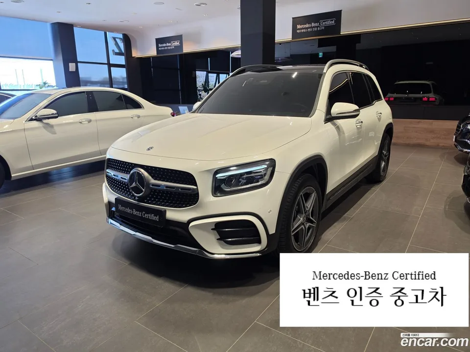Mercedes-Benz GLB-Class 2025