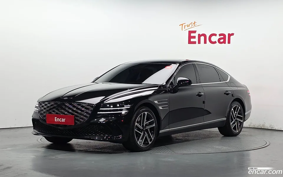 Genesis G80 2.5 AWD 2026 — фото 1, купить с доставкой в Москву