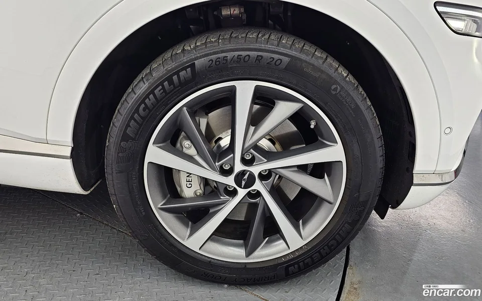 Genesis GV80 2.5T 2WD 2024 — миниатюра 2