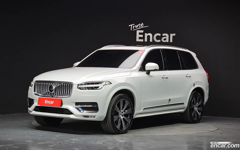 Volvo XC90 B6 2022 — фото 1, купить с доставкой в Москву