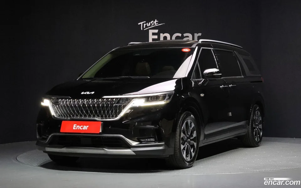 Kia Carnival 9 2022 — фото 1, купить с доставкой в Москву