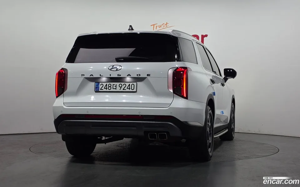 Hyundai Palisade 3.8 2WD 2023 — миниатюра 4