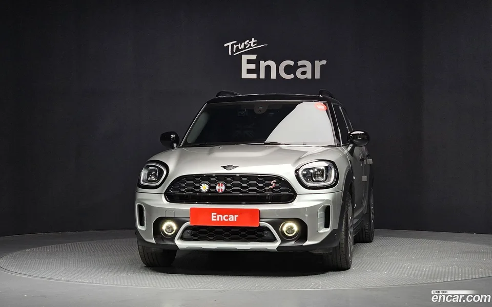 MINI Cooper S Countryman ALL4 2023 — миниатюра 3