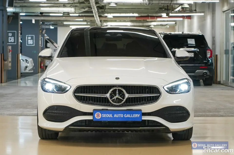 Mercedes-Benz C-Class C300 4MATIC 2024 — миниатюра 3