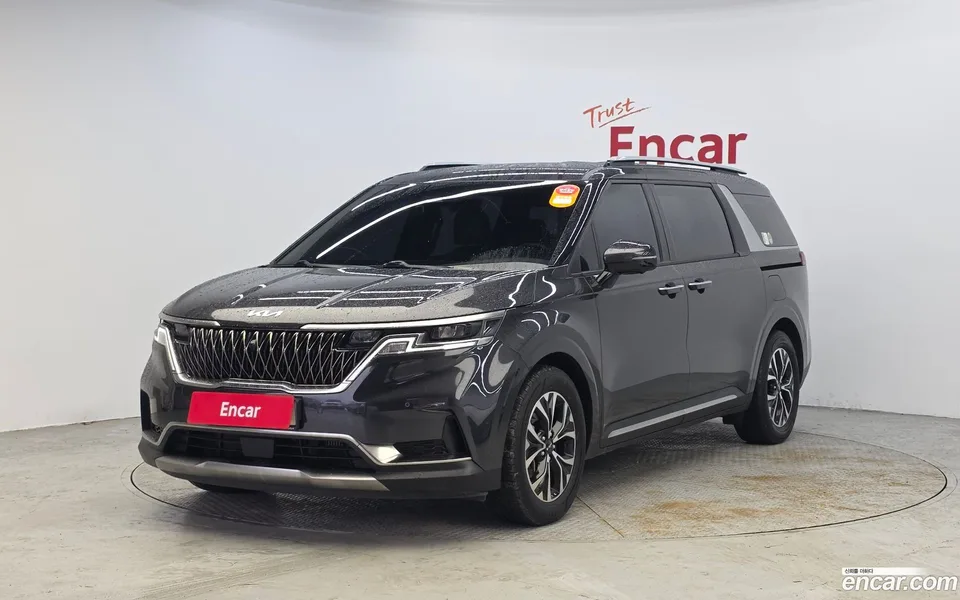 Kia Carnival 9 2022 — фото 1, купить с доставкой в Москву