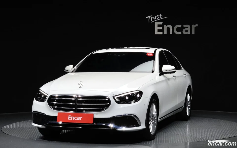 Mercedes-Benz E-Class E250 2023 — фото 1, купить с доставкой в Москву