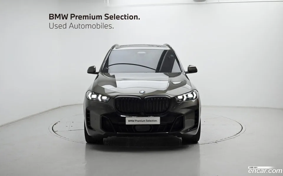 BMW X5 xDrive 50e M 2024 — миниатюра 3