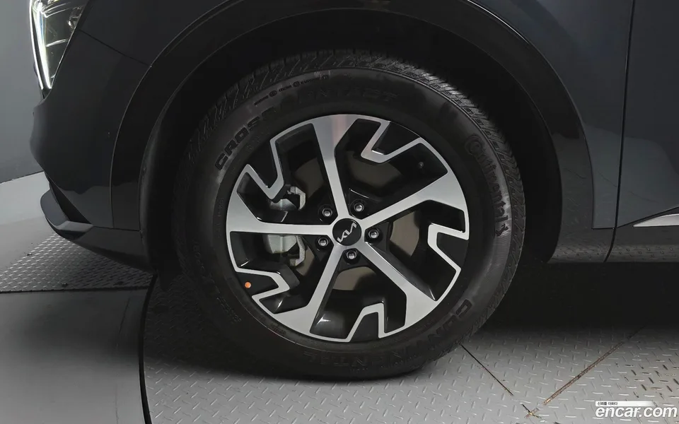 Kia Sportage Hybrid 2WD 2024 — миниатюра 2