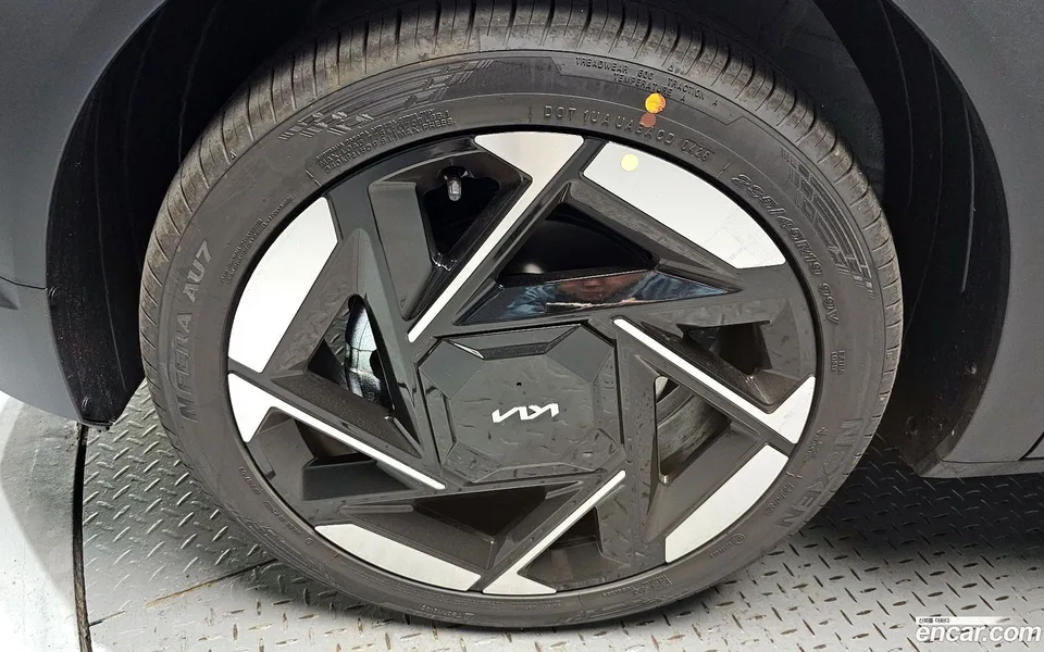 Kia Seltos 1.6T 2WD 2026 — миниатюра 5