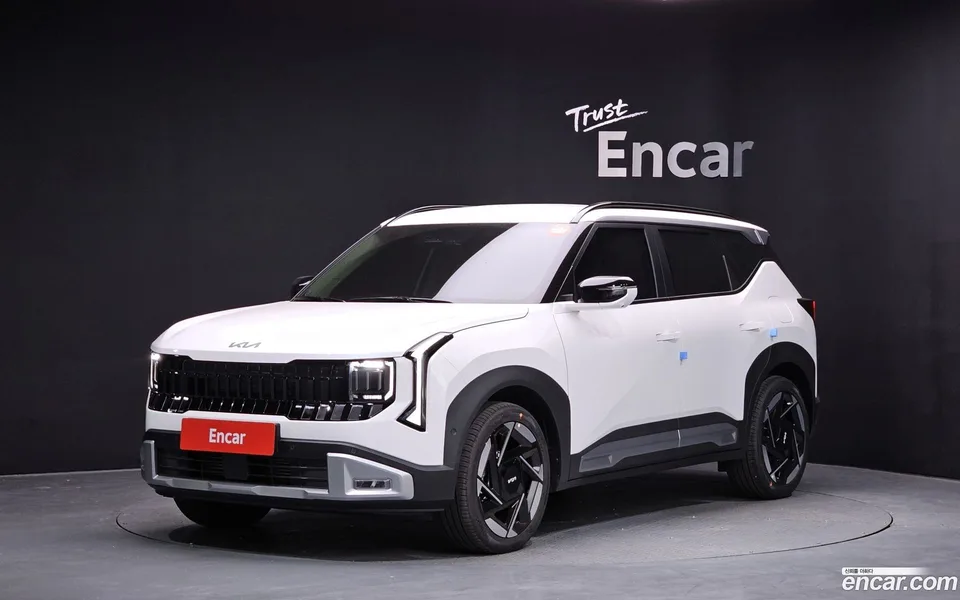 Kia Seltos 1.6T 2WD 2026 — фото 1, купить с доставкой в Москву