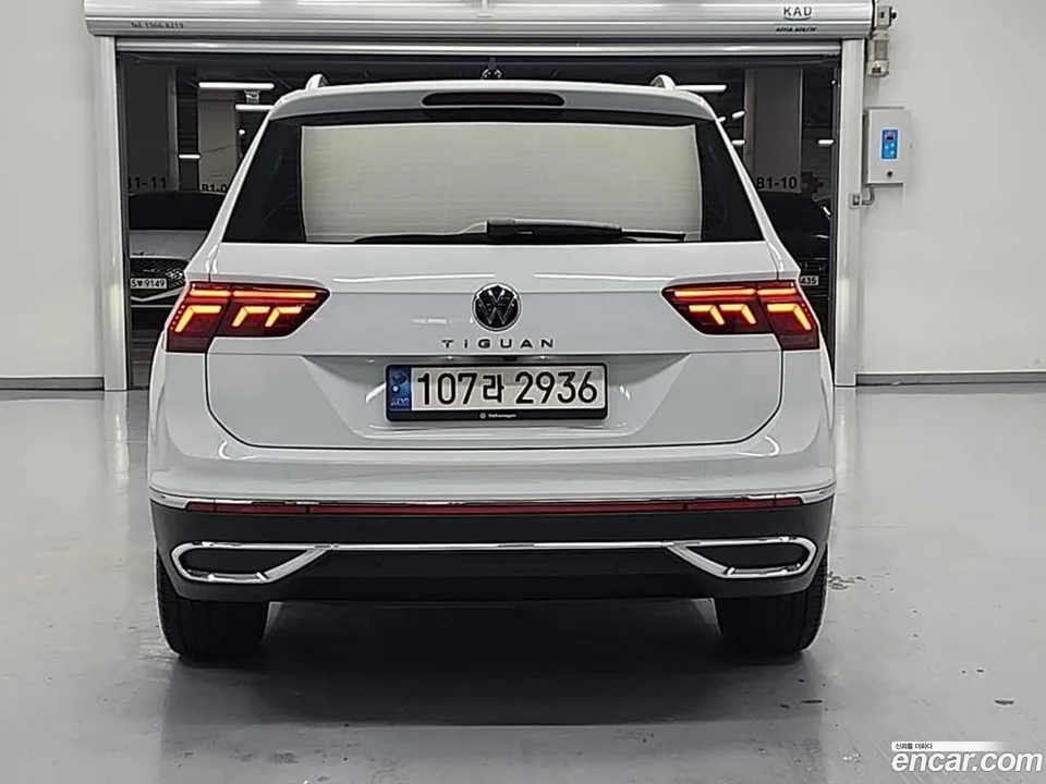 Volkswagen Tiguan 2.0 TDI 2022 — миниатюра 3