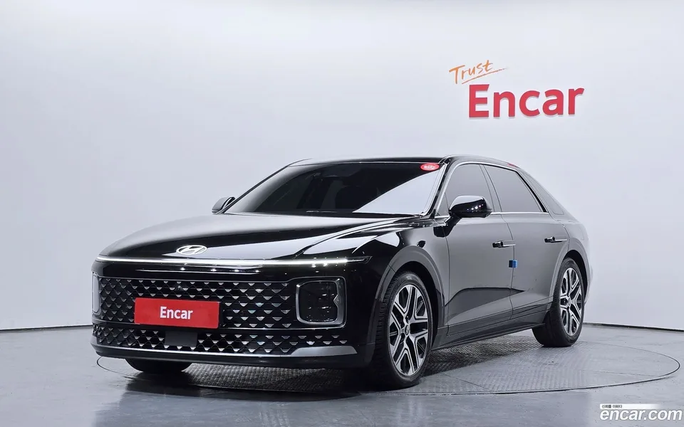 Hyundai Grandeur 3.5 2WD 2023 — фото 1, купить с доставкой в Москву