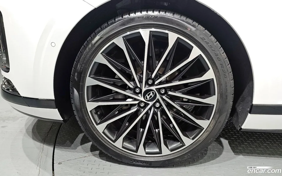 Hyundai Grandeur Hybrid 2023 — миниатюра 5