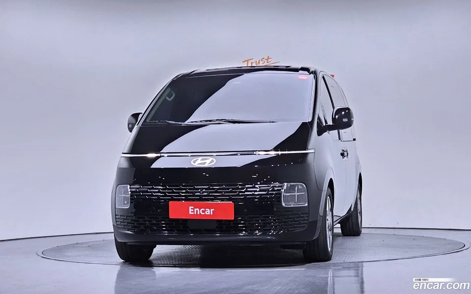 Hyundai Staria 4WD 9 2024 — миниатюра 3