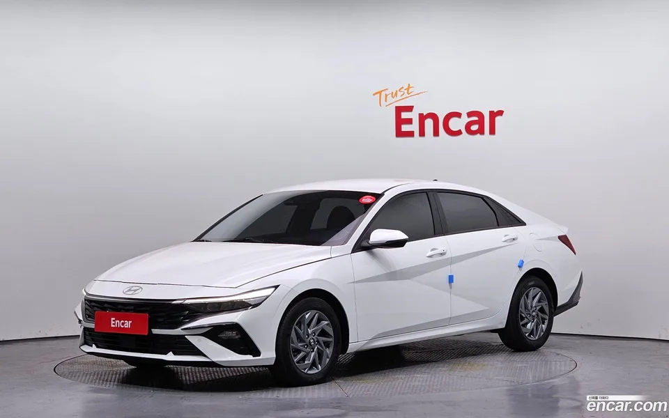 Hyundai Avante CN7 1.6 2024 — фото 1, купить с доставкой в Москву