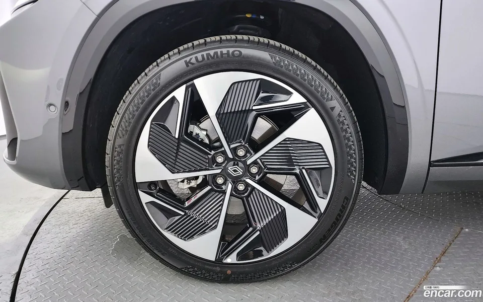 Renault Samsung Grand Koleos 1.5 E-TECH 2WD 2024 — миниатюра 2