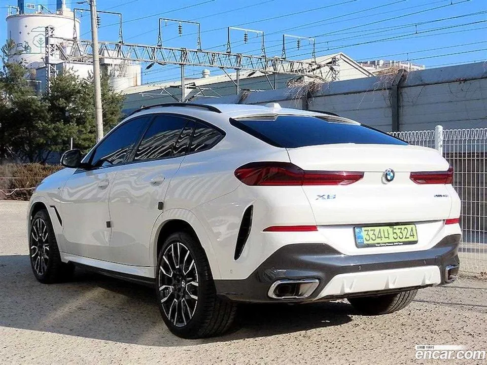 BMW X6 xDrive40i M 2025 — миниатюра 3