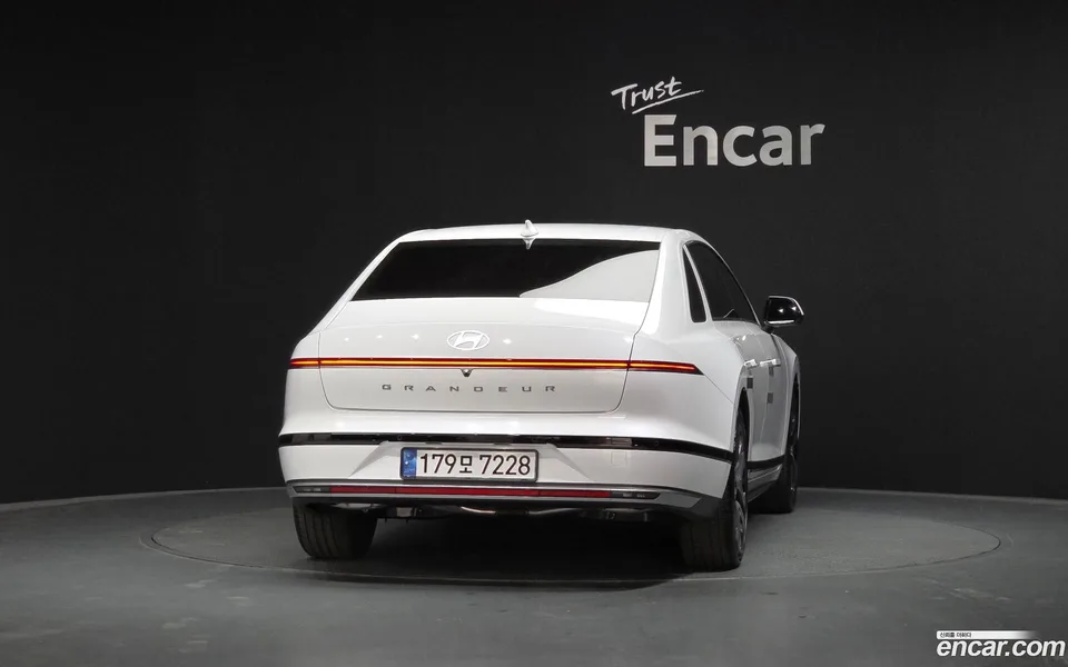 Hyundai Grandeur 2.5 2WD 2024 — миниатюра 4