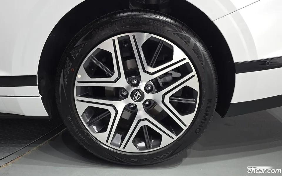 Hyundai Grandeur 2.5 2WD 2024 — миниатюра 5