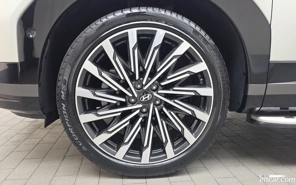 Hyundai SantaFe 2.5T 2WD 2024 — миниатюра 2