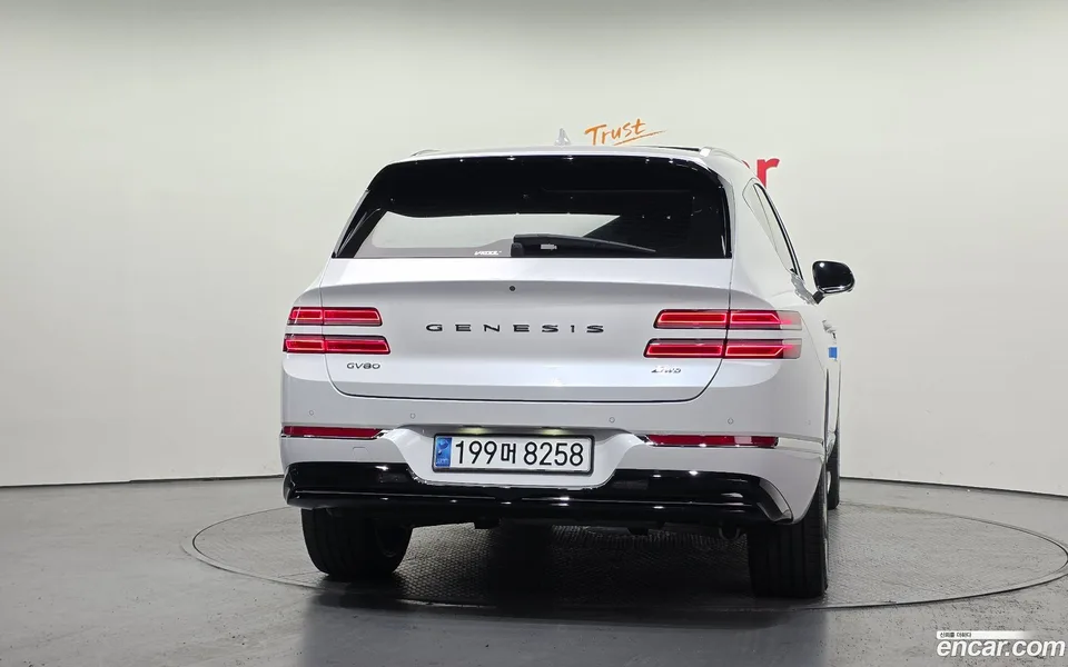 Genesis GV80 3.0 AWD 2023 — миниатюра 4
