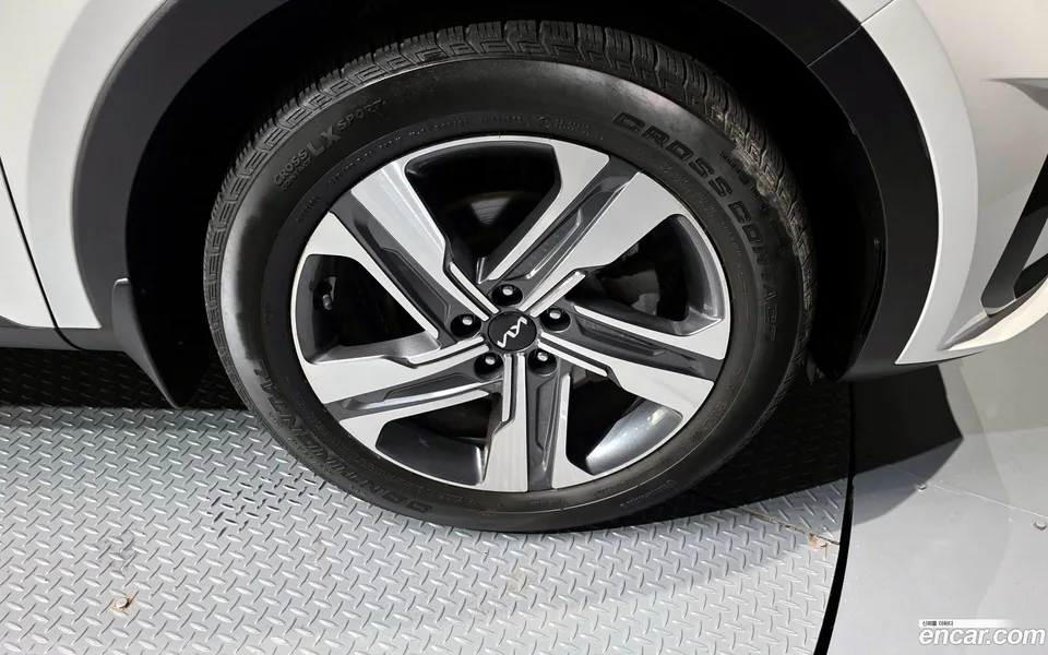 Kia Sorento HEV 1.6 2WD 2022 — миниатюра 2