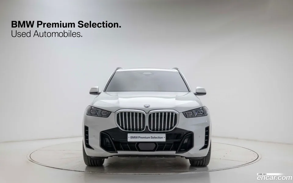 BMW X5 xDrive 40i M 2023 — миниатюра 3