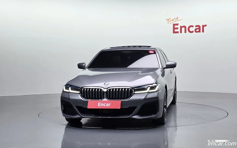 BMW 5 Series 530i M 2023 — миниатюра 3