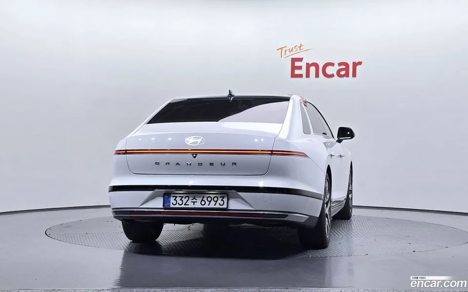 Hyundai Grandeur 3.5 LPG 2WD 2023 — миниатюра 4