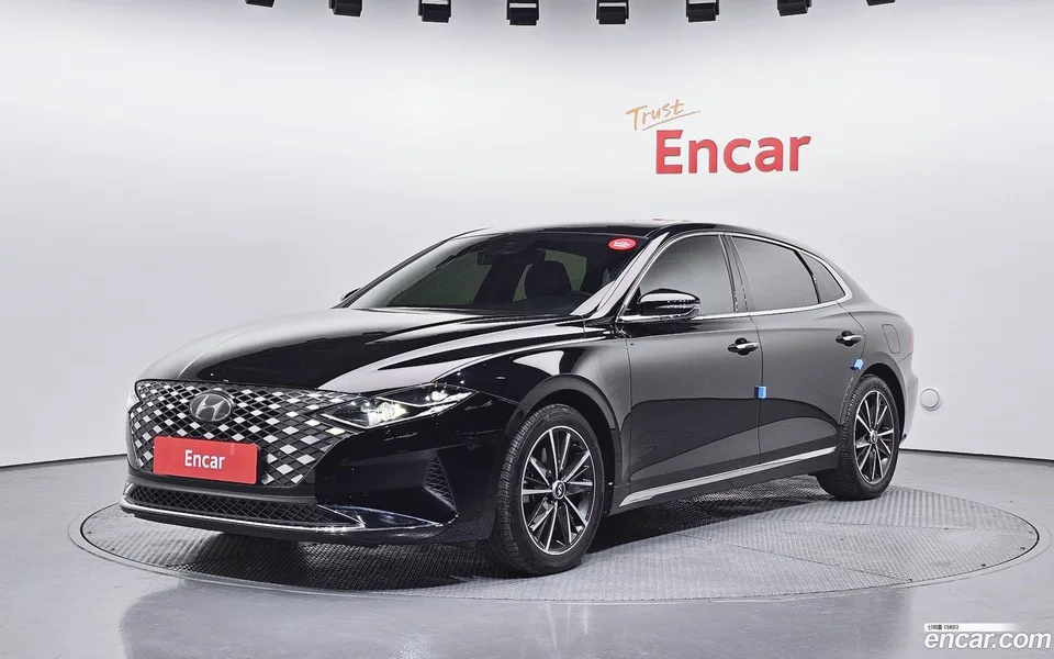Hyundai Grandeur IG 2.5 2022 — фото 1, купить с доставкой в Москву