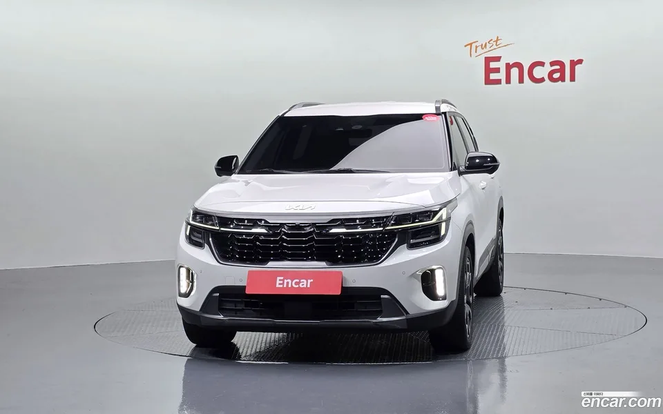 Kia Seltos 1.6 2WD 2023 — thumbnail 3
