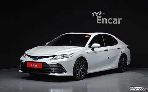 Toyota Camry 2023 buy in Moscow