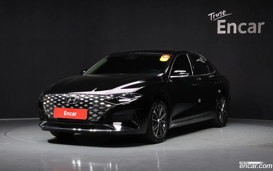 Hyundai Grandeur IG 2.5 2022 — фото 1, купить с доставкой в Москву