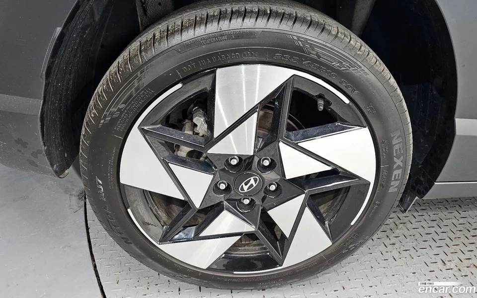Hyundai Kona 1.6 2WD 2024 — миниатюра 2