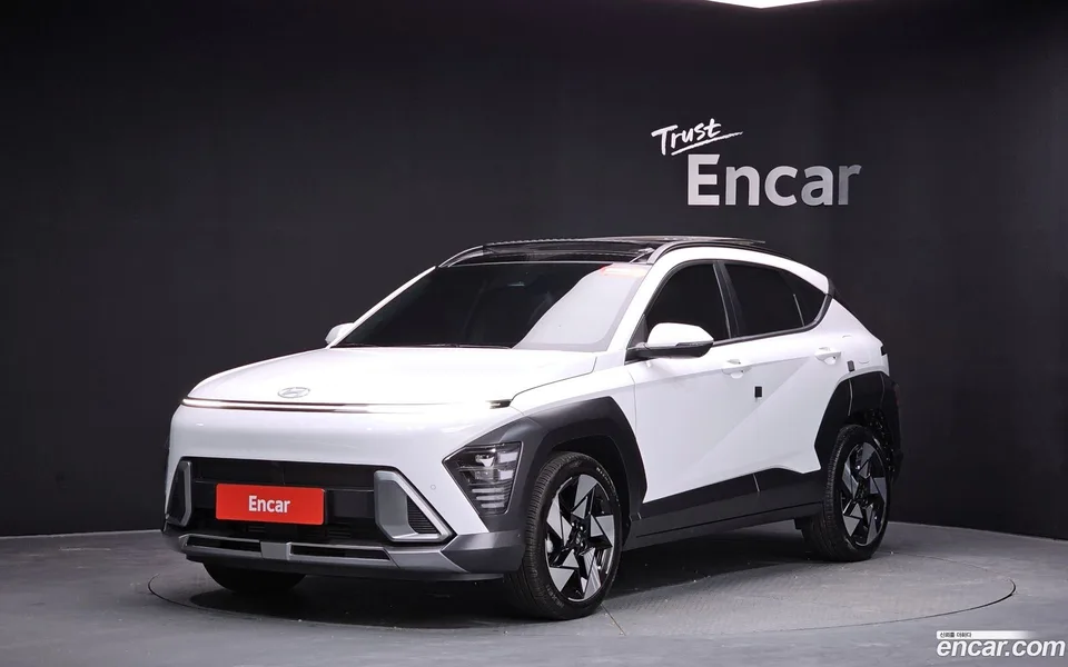 Hyundai Kona 1.6 2WD 2024 — фото 1, купить с доставкой в Москву