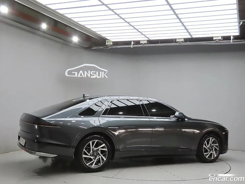 Hyundai Grandeur 2.5 2WD 2023 — миниатюра 4