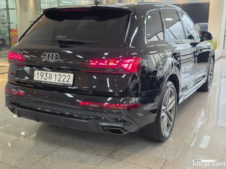 Audi Q7 (4M) 55 TFSI 2024 — миниатюра 2