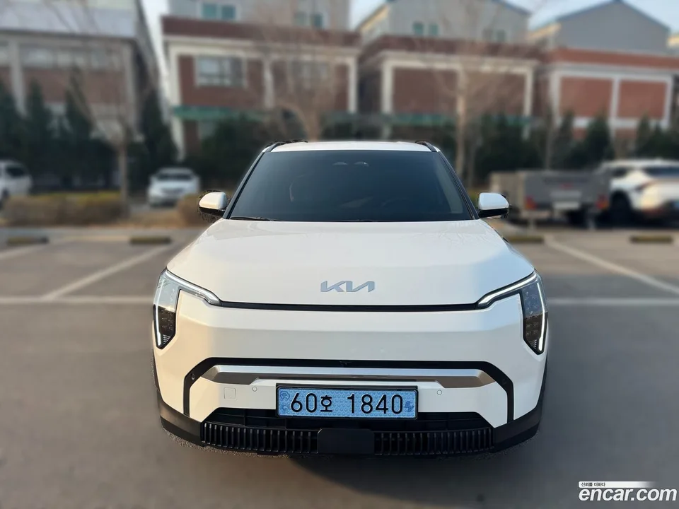 Kia EV3 2WD 2026 — миниатюра 3