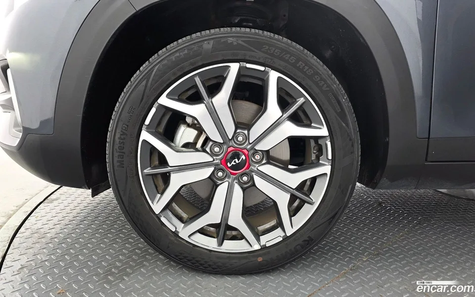 Kia Seltos 1.6 2WD 2022 — миниатюра 5