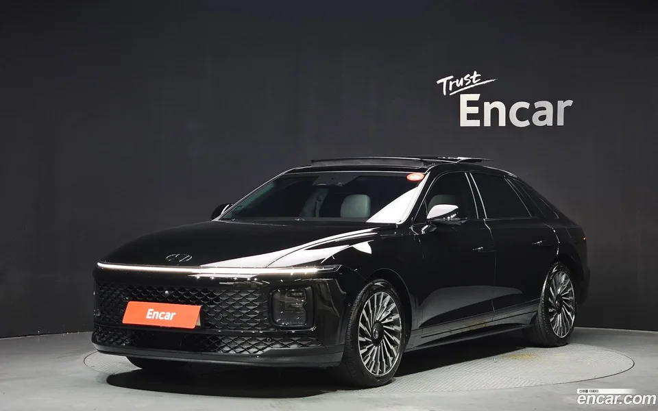 Hyundai Grandeur 2.5 2WD 2024 — фото 1, купить с доставкой в Москву
