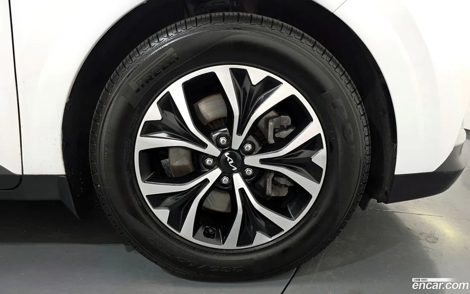 Kia Carnival 11 2022 — миниатюра 2