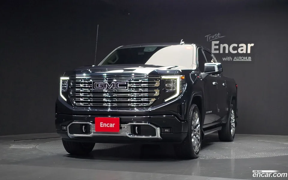 GMC Sierra -X 2023 — миниатюра 3