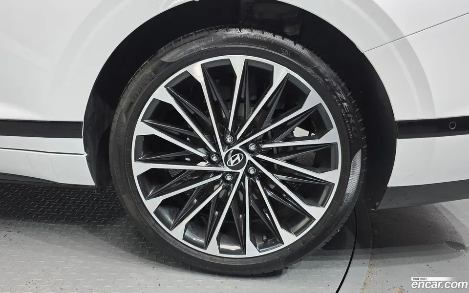 Hyundai Grandeur Hybrid 2024 — миниатюра 2